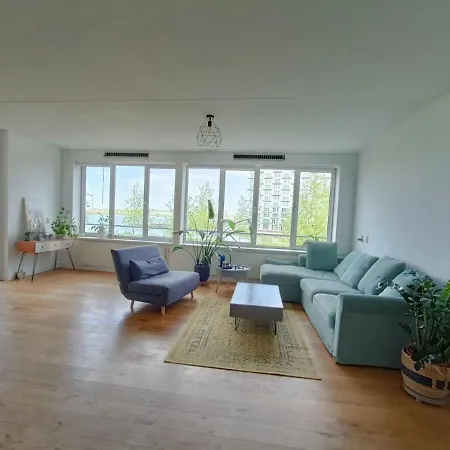 Spacious 12 Min To Center By Tram * Amsterdam